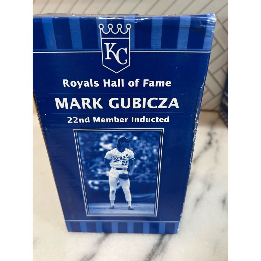 BD&A Kansas City Royals Figurine Statue Pitcher Mark Gubicza 2006 collectors